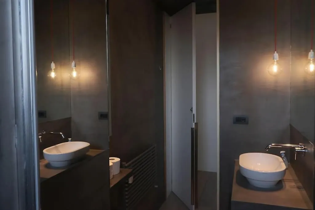 Apartment Orea Spiti- Modern Mantegna Arco Della Pace District Milan