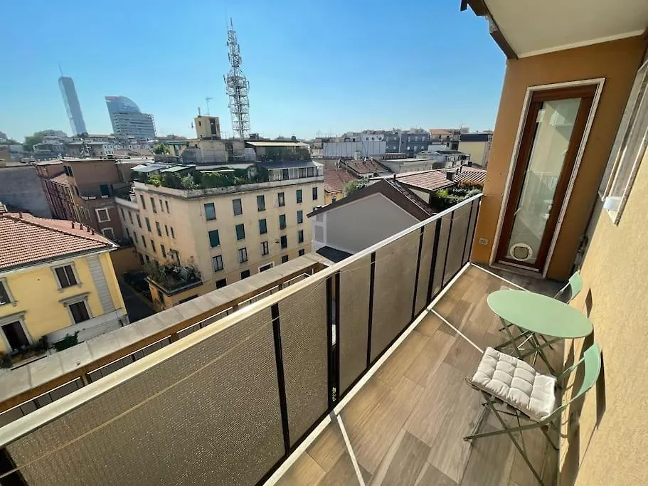 Orea Spiti- Modern Mantegna Arco Della Pace District Milan Apartment